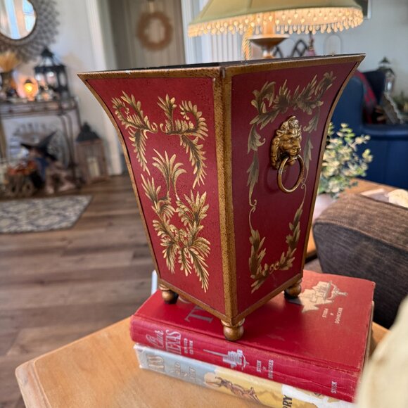 Vintage French Tole Flared Cachepot Planter with Lionheads - Picture 3 of 16